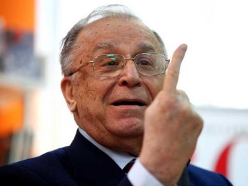 Iliescu, despre operația lui Ponta în Turcia: Ambele operații le-am făcut în București